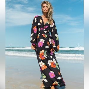 Billabong Black Floral Maxi Dress